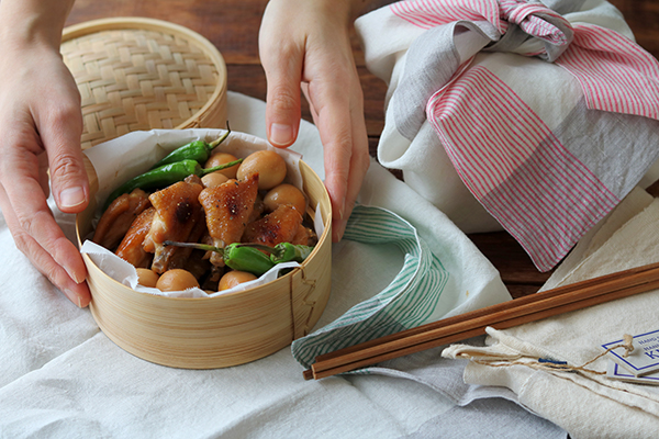 鶏手羽肉の中華煮込み